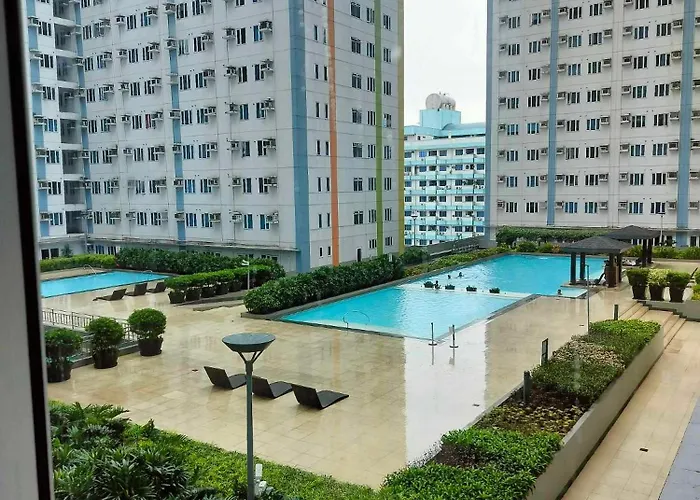 5th Floor Tower D Typed Unit With Ac, Netflix And Unlimited Wifi Access *