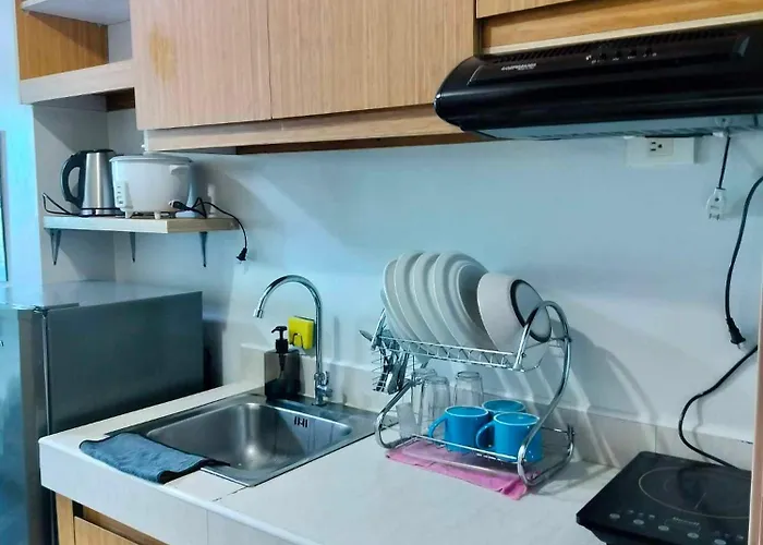 5th Floor Tower D Typed Unit With Ac, Netflix And Unlimited Wifi Access Apartamento