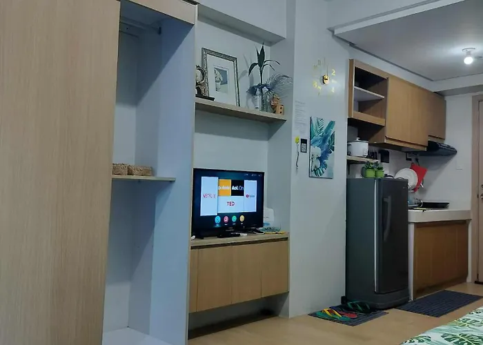 Apartamento 5th Floor Tower D Typed Unit With Ac, Netflix And Unlimited Wifi Access Manila