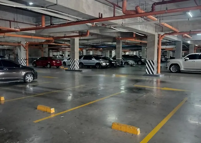 Apartamento 5th Floor Tower D Typed Unit With Ac, Netflix And Unlimited Wifi Access Manila